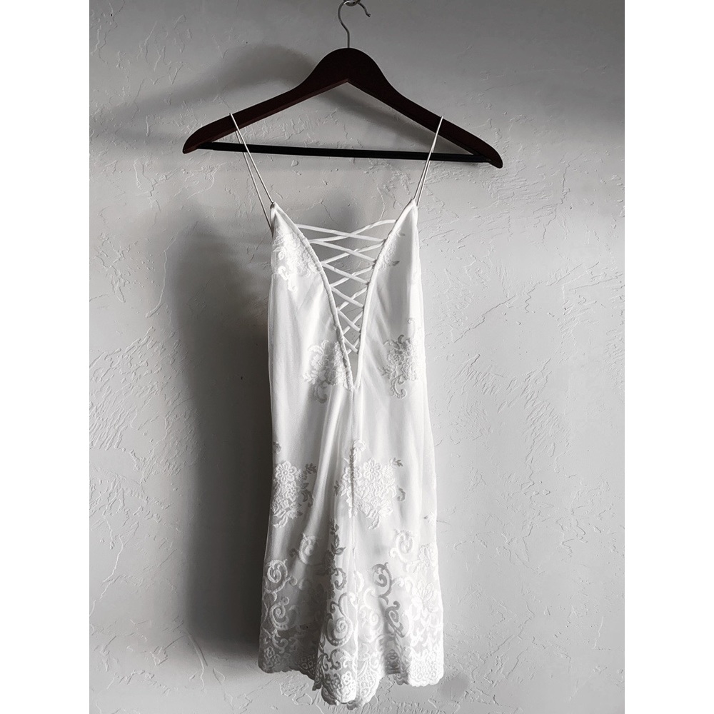 White lace-up romper